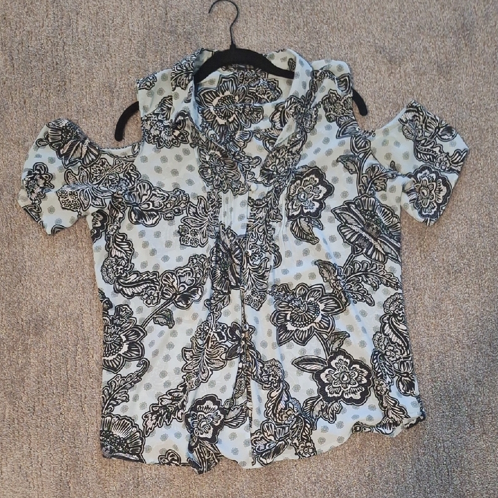 Floral Cold Shoulder Blouse